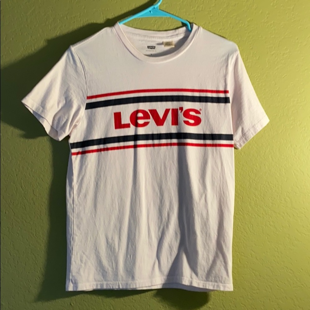 Levi’s short sleeve